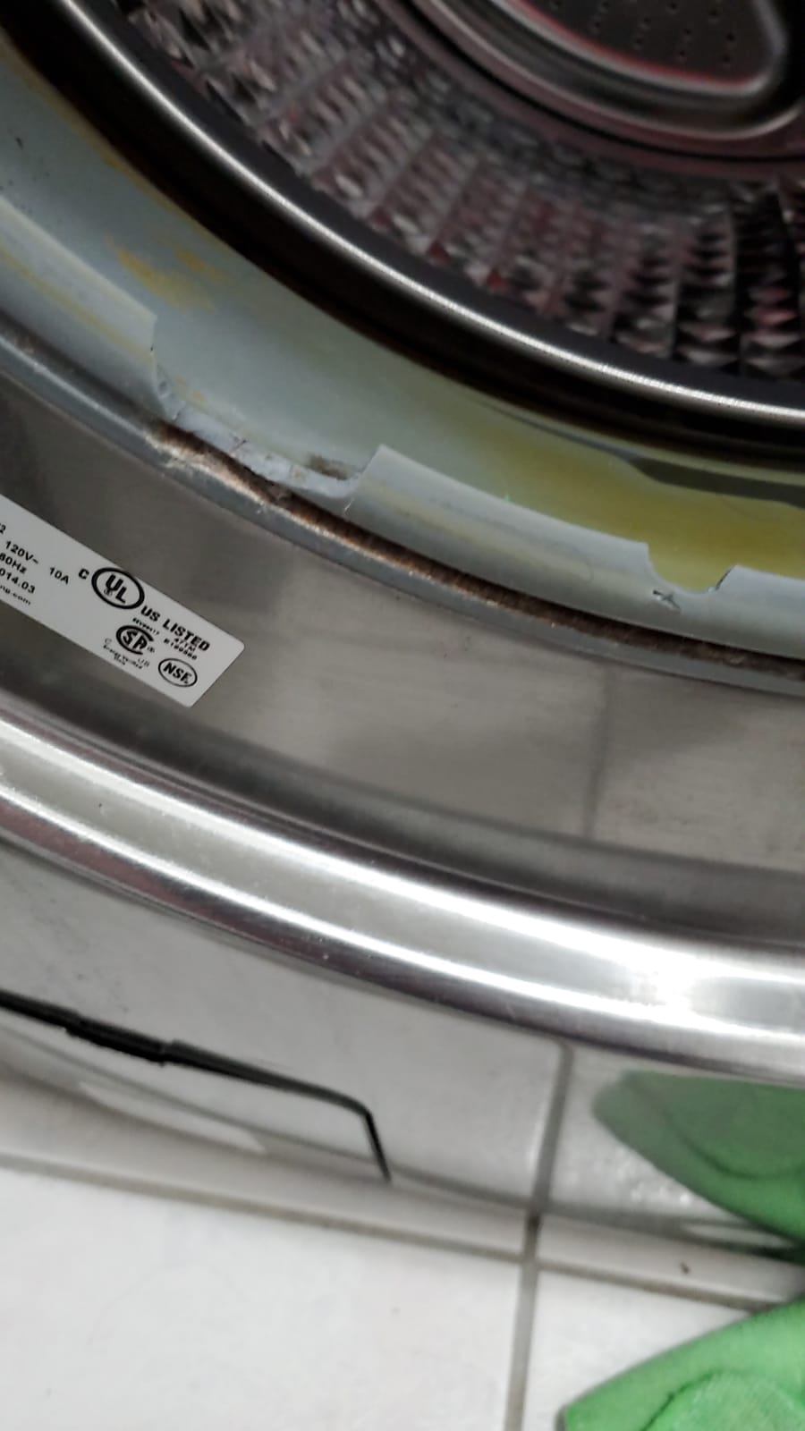 Washing machine repair - replacing cracked door seal